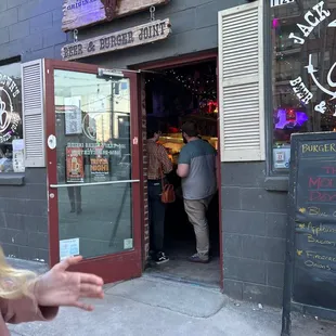 Rude hostess.  Actually shooed my husband and son away - party of 5.  Told us trivia no seats for hour and half