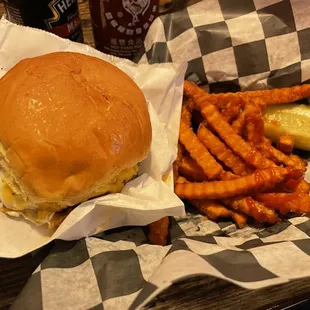 Chiflet w Sweet Potato Fries