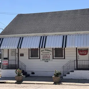 And here it is, the beacon of amazing grubs in the midst of challenging times...