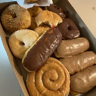 1 and a half Jalapeño ham and cheese croissant's and 11 and a half donuts...someone was hungry