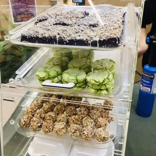 Buko Pandan Crinkles