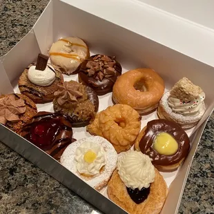 Mixed dozen- so good!
