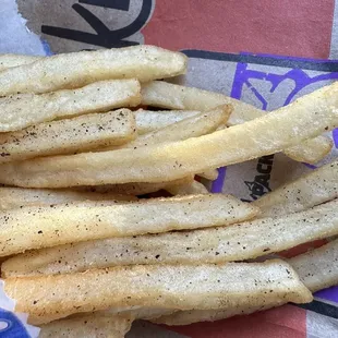 Cold fries with burned food particles