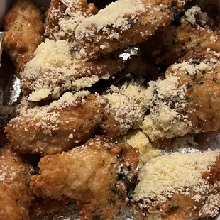 12pc Garlic Parmesan Crispy Chicken Wings