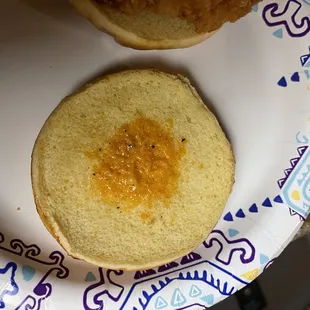 That's the extent of sauce on new Jack in Box chicken sandwich. No wonder they call it "mystery" sauce. It's a mystery where it is