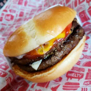 Ultimate Cheeseburger