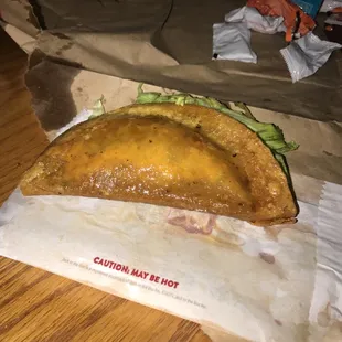 Went to jack in the box pch and Long Beach got all my tacos full of dripping black oil !