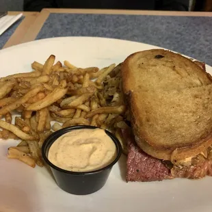 Reuben and fries