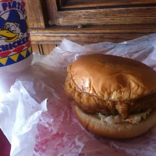 Chicken Sandwich with Unsweet Tea