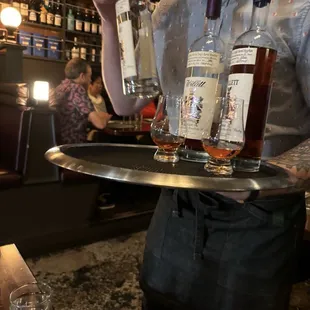 sushi and sashimi, interior