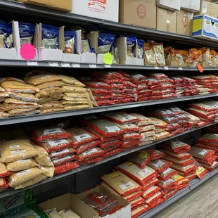 Wide variety of Dal. Organic Dal Available.