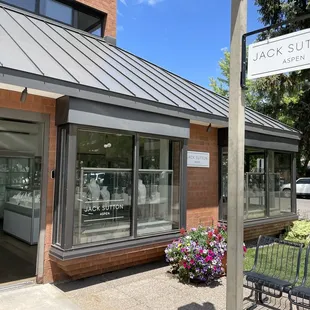 Exquisite fine jewelry located on the corner of Hunter and Hopkins in Aspen Colorado.
