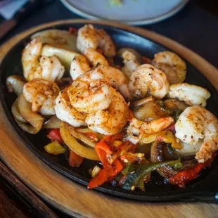 Wild Texas Shrimp Fajitas (Grande) - IG: @nelson_eats