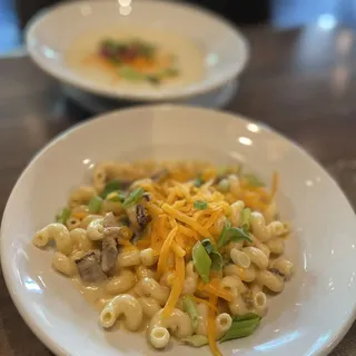 Irish Mac and Cheese Plate