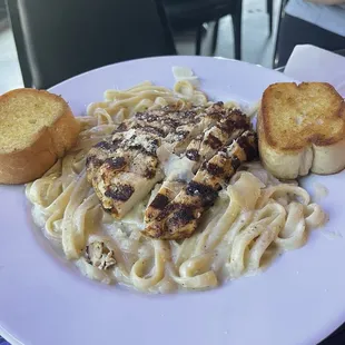 Chicken Alfredo