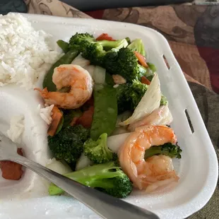 shrimp and broccoli