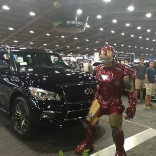 Iron man chooses the 2015 Infiniti QX80!