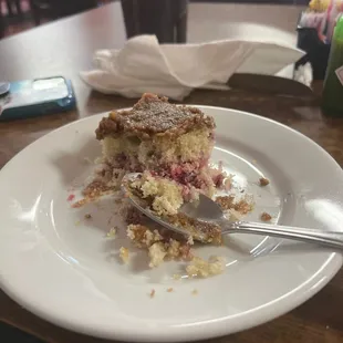 Raspberry coffee cake
