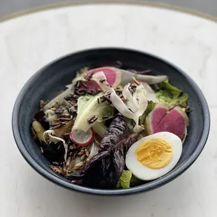 Field greens and radish salad