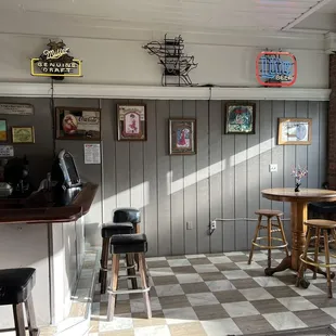 Jackies’s Hideaway