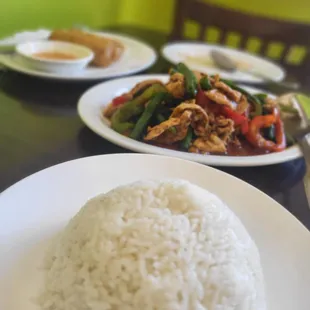 Pad Prik King # E5 
 String beans and peppers cooked in curry sauce