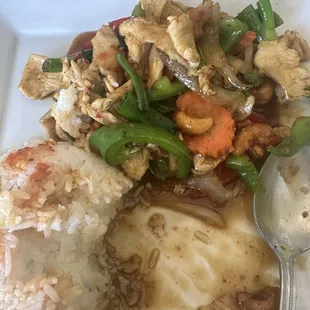 Bomb cashew chicken