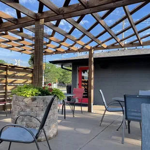 Enjoying a blackberry vanilla latte on the patio before I head off to work for the week.