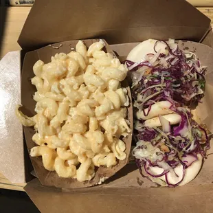Grilled Thai Chicken slider plate + mac n cheese