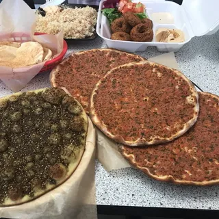 Lahmajun