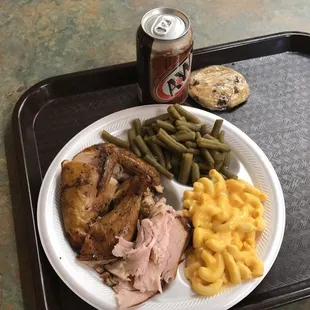 Small place with very friendly service and yummy food! Worth a stop if you're traveling through like I was!