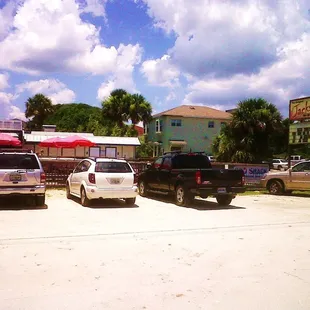 a parking lot full of cars