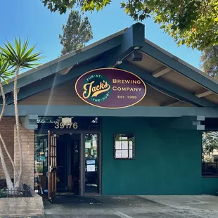 Front entrance of Jack's Brewing Company