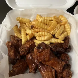 BBQ wings and fries