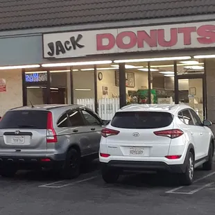 Please come and buy here as they serve until 10 p.m.