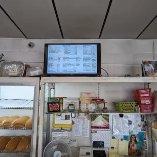 Menu (April 2023)