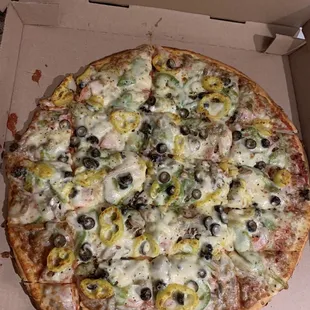 XL Deluxe Pizza