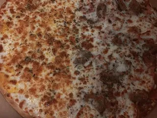 Piezanos Pizza