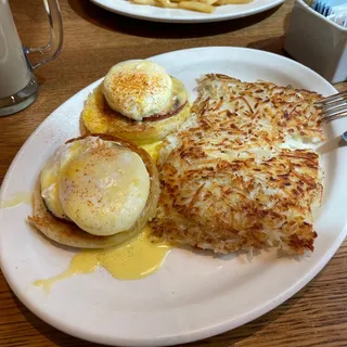 EGGS BENEDICT