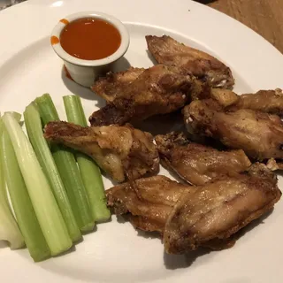 HOT WINGS