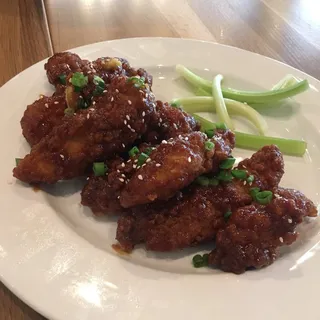 ASIAN WINGS