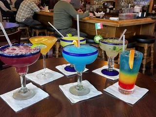 Cantaritos Restaurant & Bar