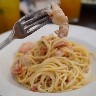 SHRIMP SCAMPI