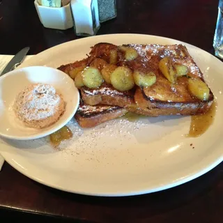 BANANAS FOSTER FRENCH TOAST