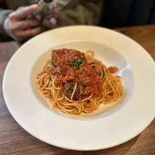 SPAGHETTI AND MEATBALLS