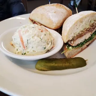 GRILLED CHICKEN SANDWICH