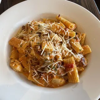 RIGATONI DI POLLO