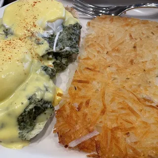 SPINACH ARTICHOKE BENEDICT