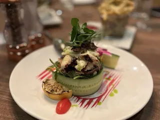 Park & Howard Bistro