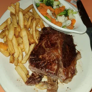 Very good steak and sides