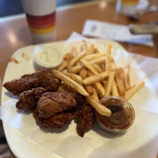 Chicken strips and fries